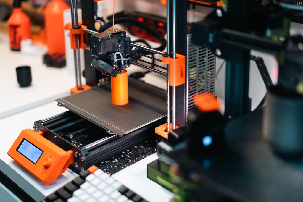 Afacere cu imprimante 3D - echipamente si materiale necesare